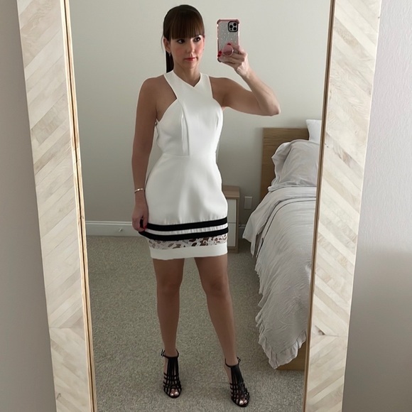 Little White Dress with gipur details. Cameo - Picture 1 of 10